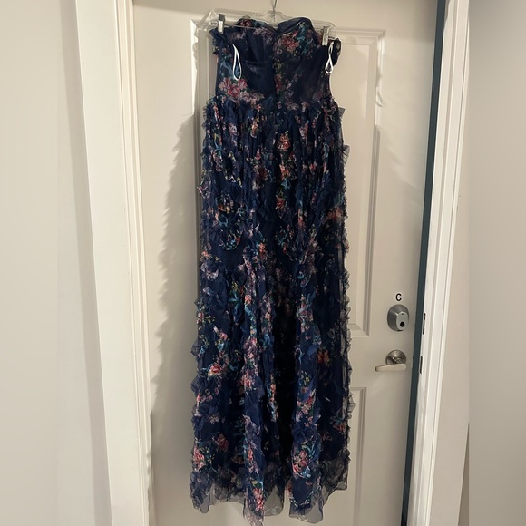 Lulu’s Formal Maxi Dress - Picture 4 of 4